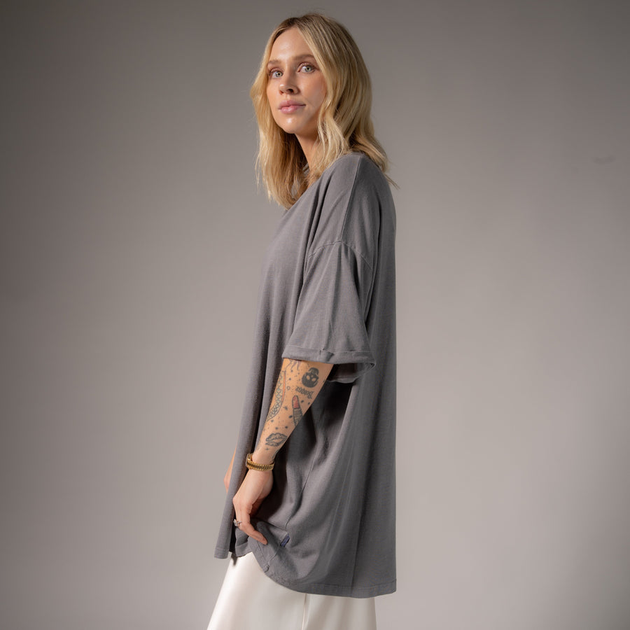 Essentials - Oversized Tee - Gravity Grey - The Laundry Room