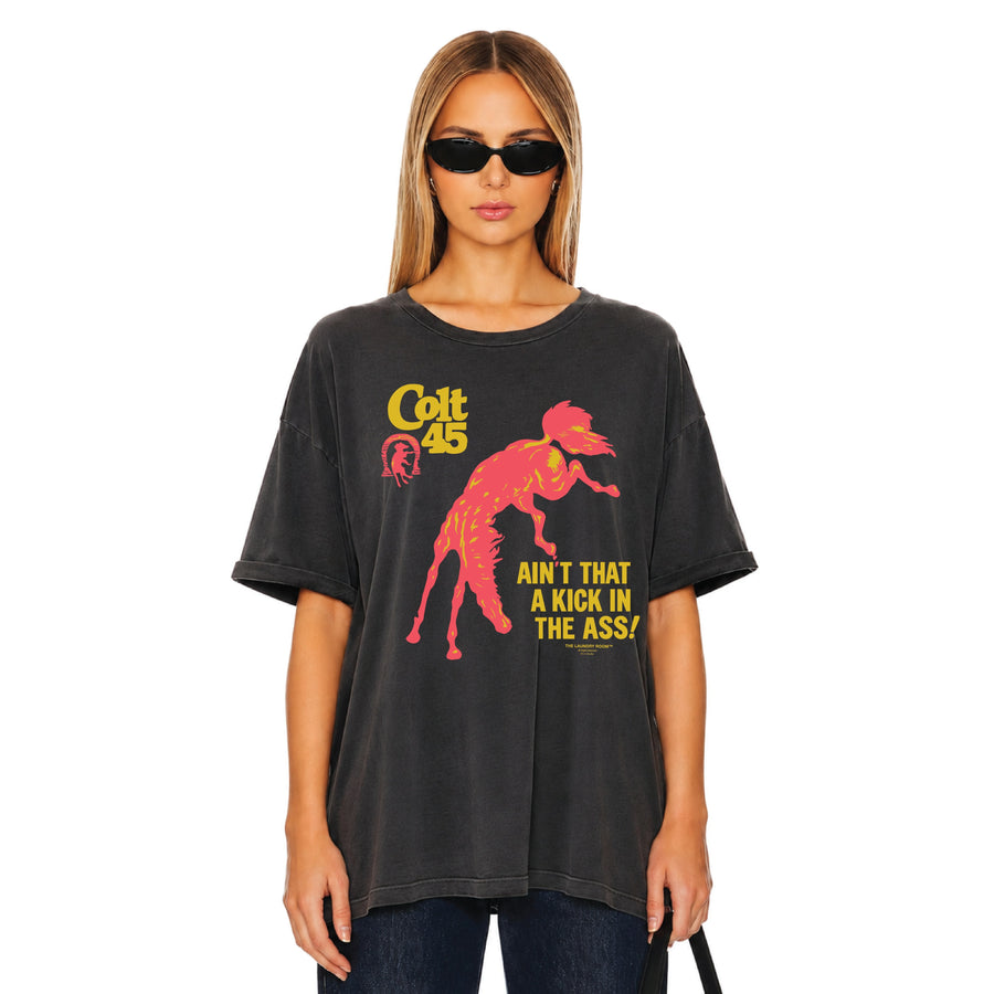 Colt 45 Kick in the Ass - Oversized Tee - Black Snow