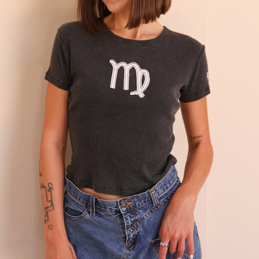 Virgo Stitch - Baby Tee - Black Snow